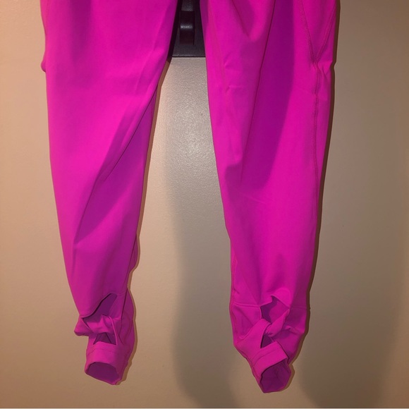 Free People NWT Solid Wave Rider Ankle Legging,Size-Medium,Color-Living Magenta - Picture 5 of 12